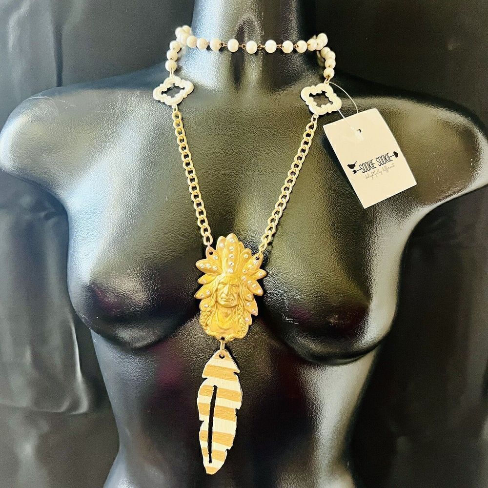 Sookie Sookie 14 Karat Mind Neck Rhinestone Pearl Indian Big Chief Gold Necklace